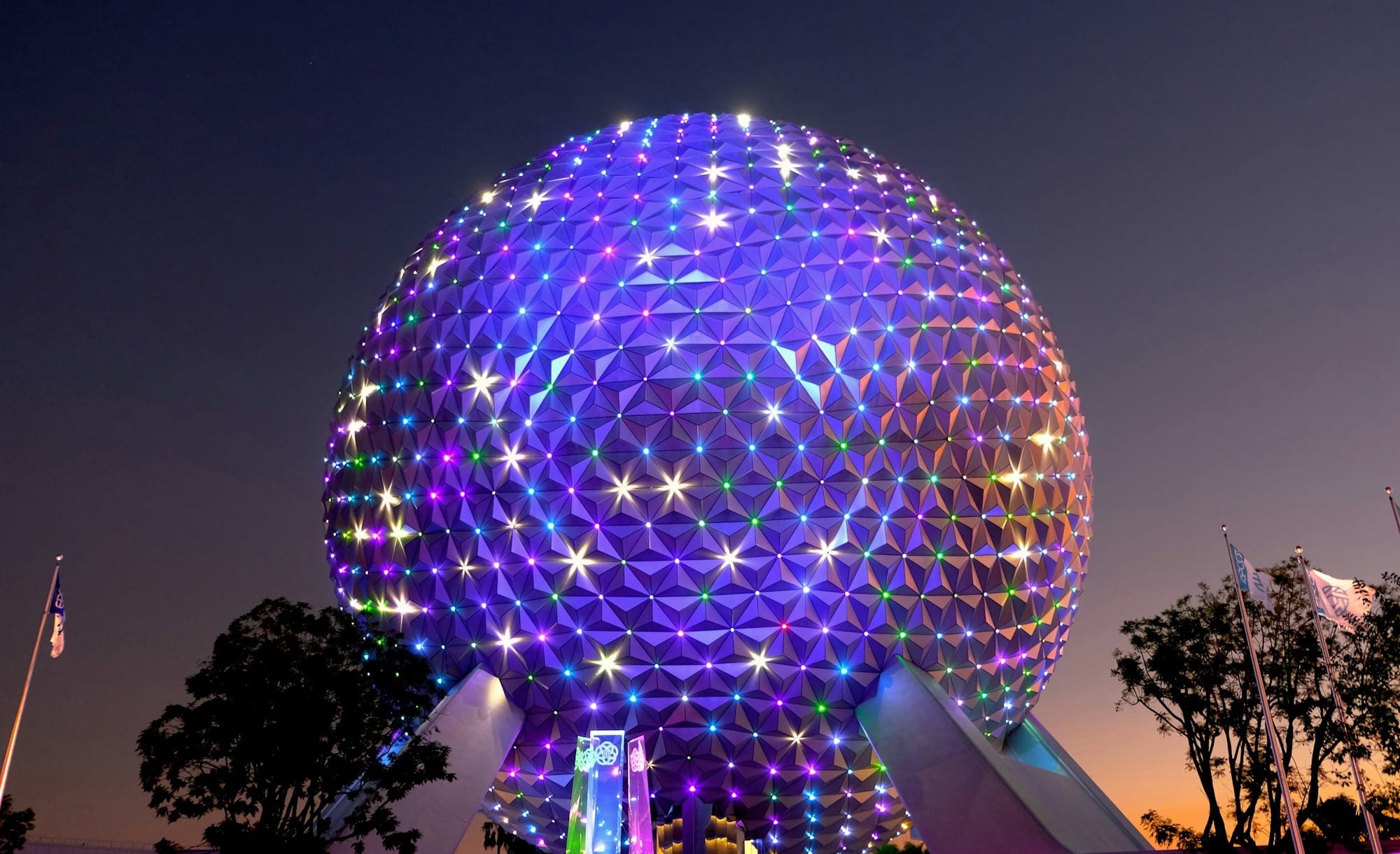 Disney World confirms star-studded lineup for the 2026 Candlelight Processional