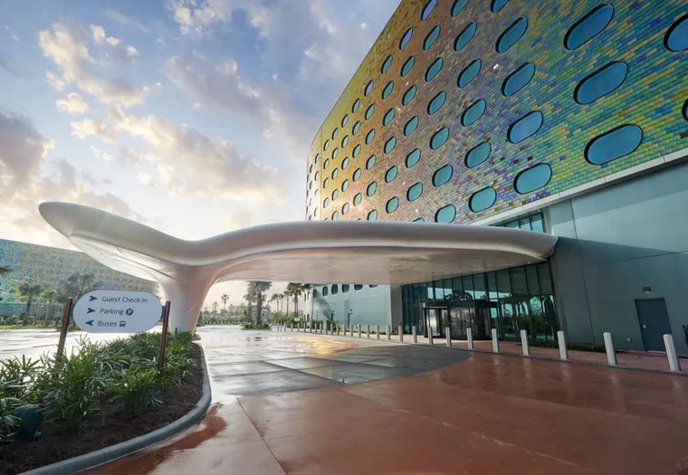 The entrance to the Terra Luna Resort hotel at Universal Orlando